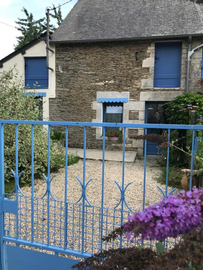Le Gite De La Porte Bleue Guillac  外观 照片